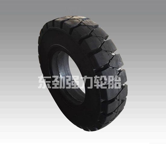 825-15實心輪胎
